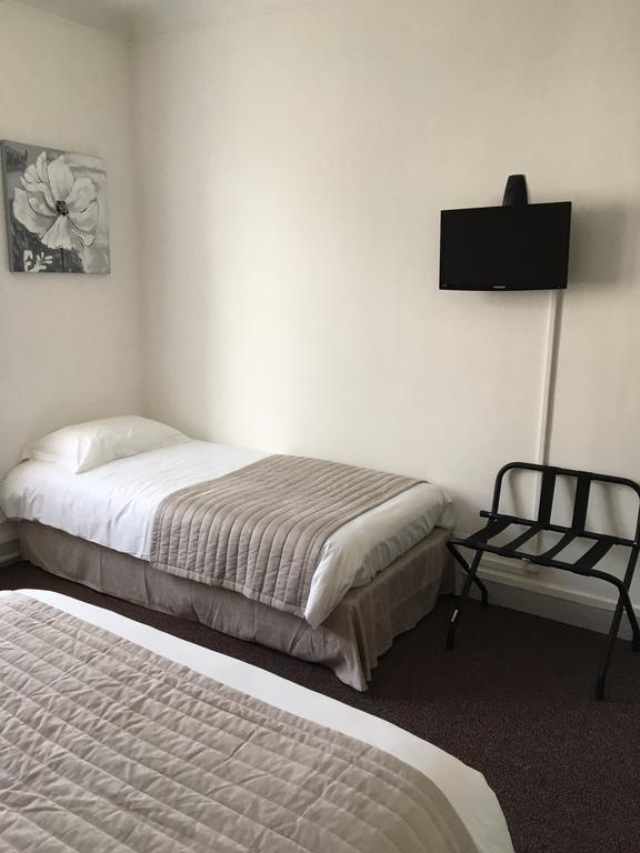 Hotel Moderne Gisors Buitenkant foto