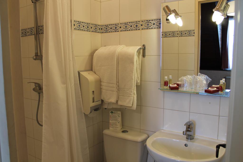 Hotel Moderne Gisors Buitenkant foto