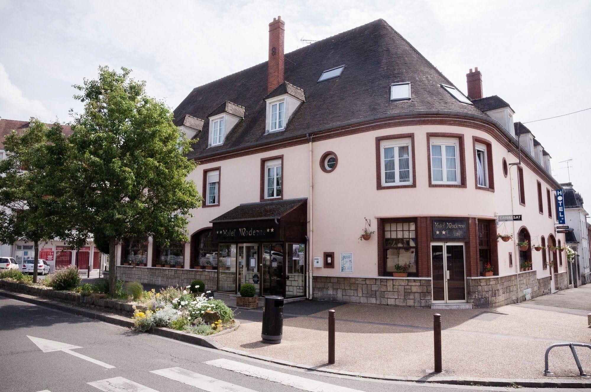 Hotel Moderne Gisors Buitenkant foto
